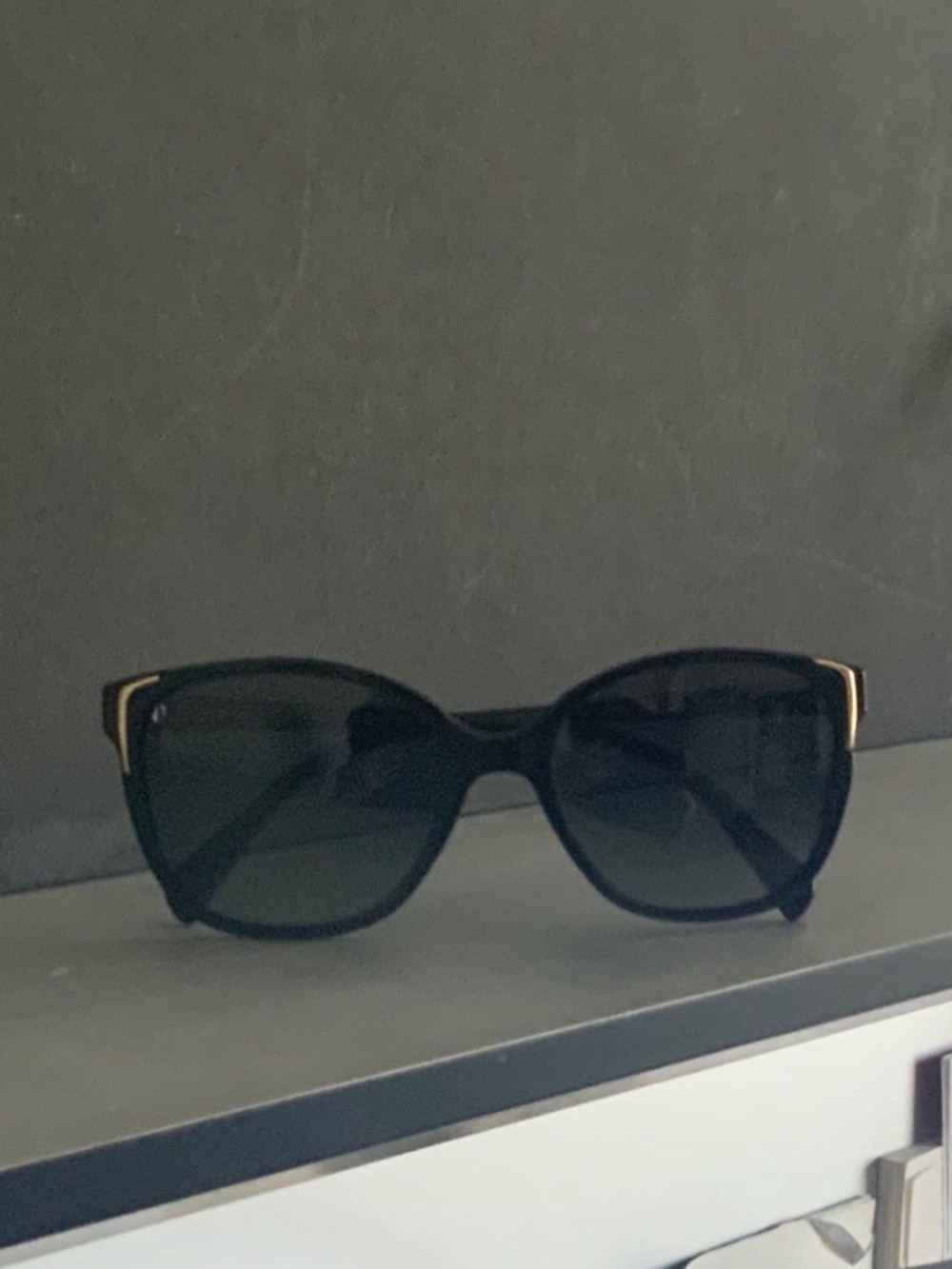 PRADA SPR010 POLARIZED SUNGLASSES